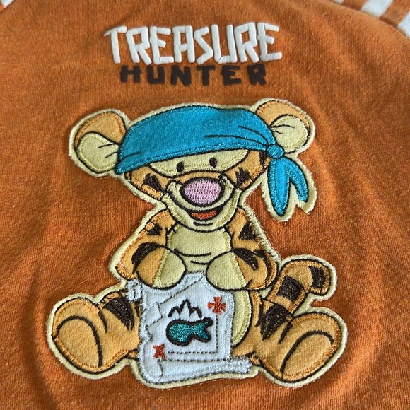 Disney - Winnie the Pooh - Orange Tigger Adventure Shirt - Picture 2 of 4